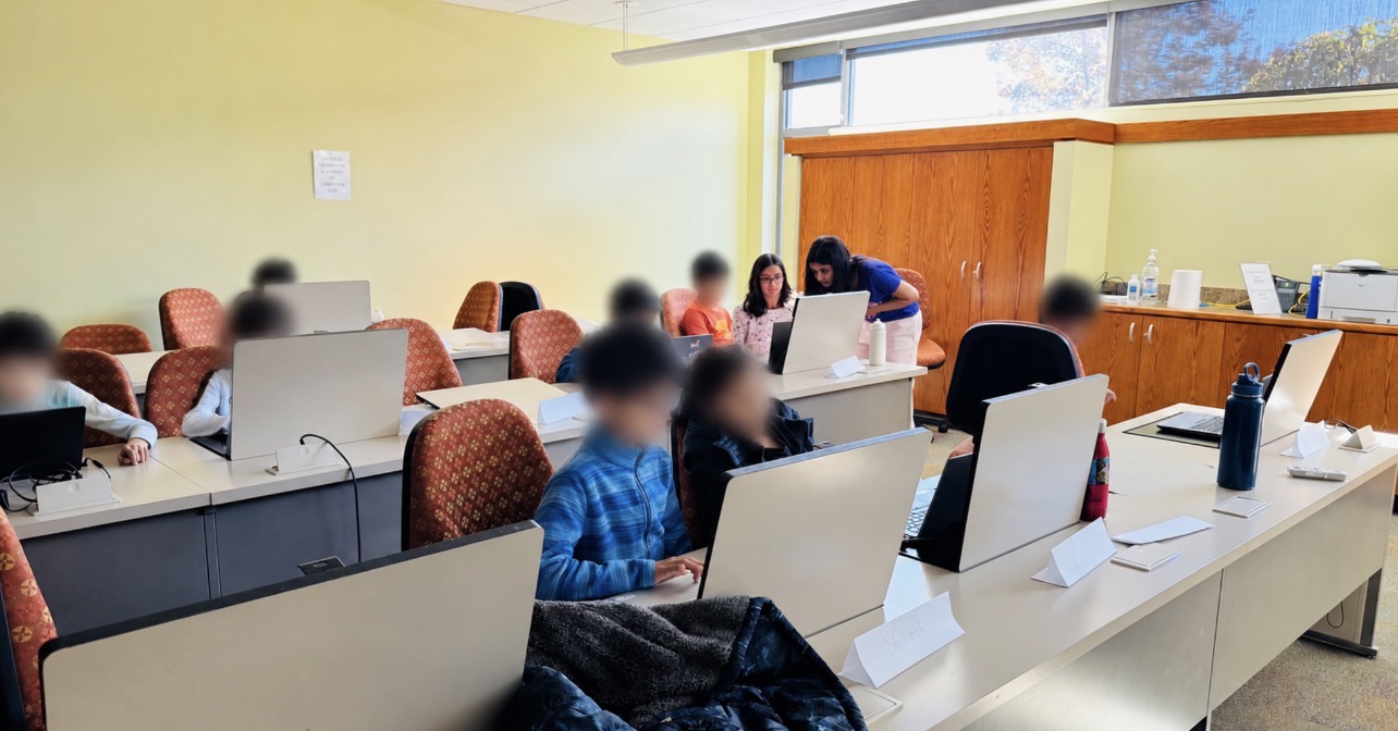 Students participating in a STEMSpark computer activity